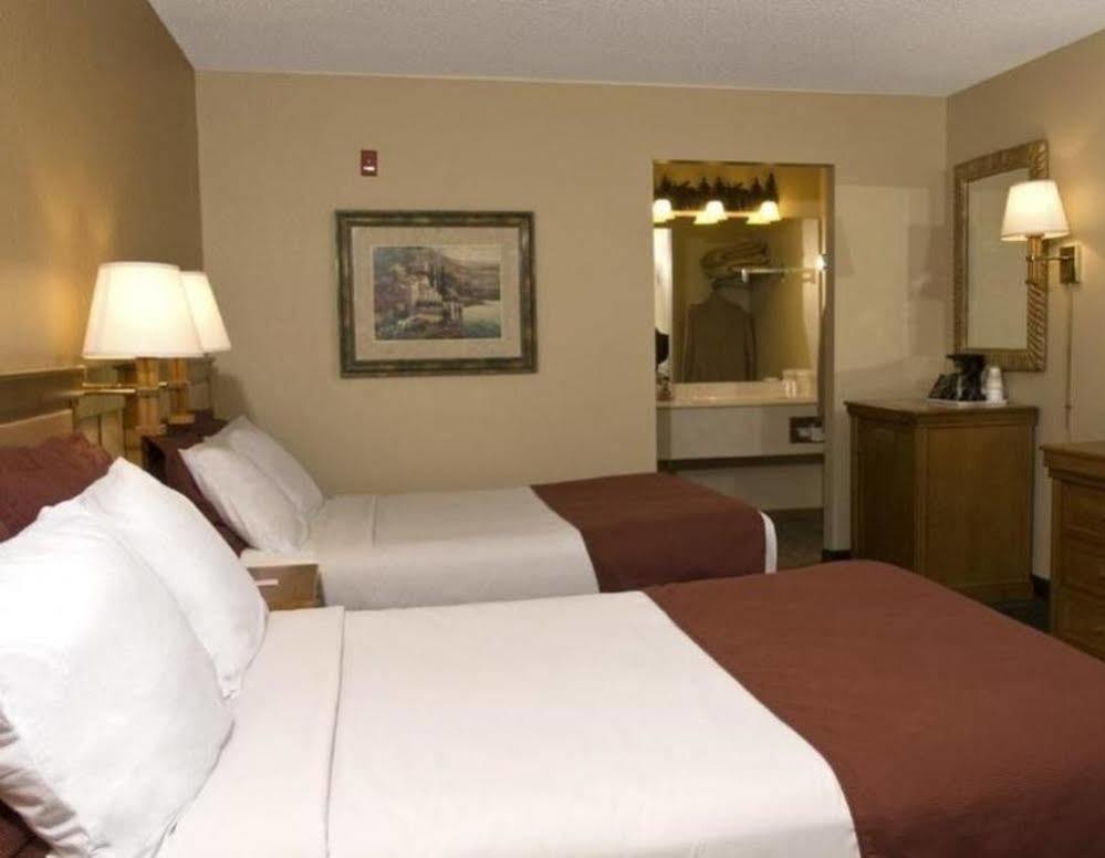 American Eagle Inn & Suites Брэнсон Экстерьер фото
